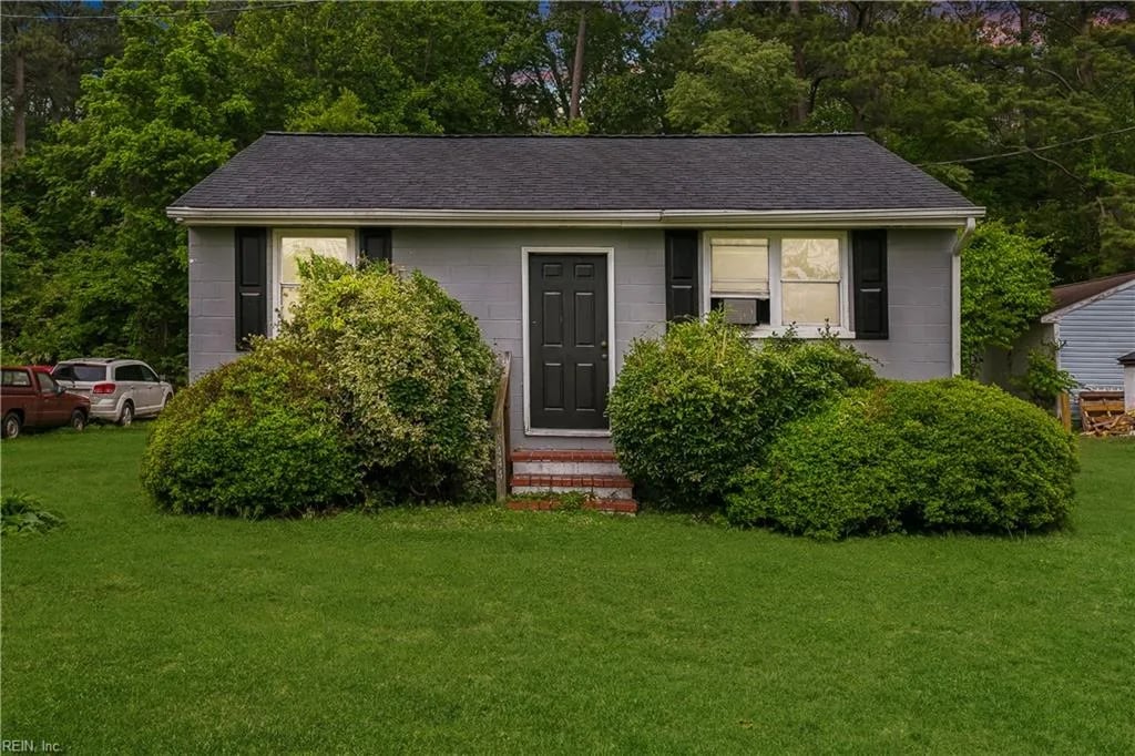 5444 Old Concord LN, GLOUCESTER VA 23061