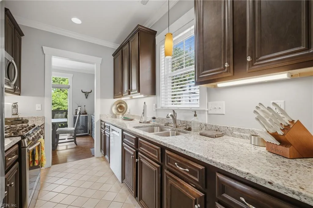 3805 Granby ST #D, NORFOLK VA 23504 - Photo 3