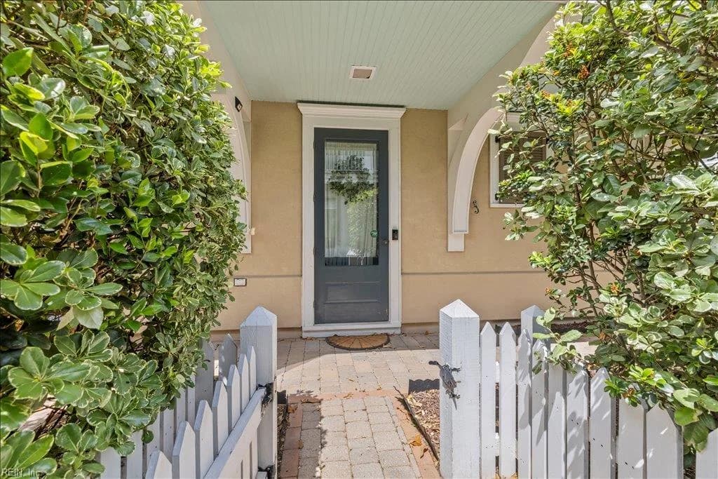 4531 Maiden LN, NORFOLK VA 23518 - Photo 5