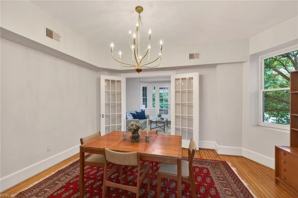 1005 Colonial AVE #2, NORFOLK VA 23507 - Photo 4