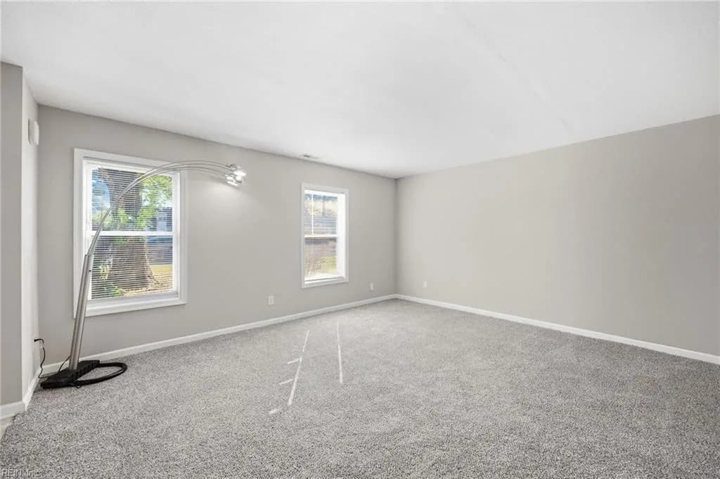 663 Baker RD, VIRGINIABEACH VA 23462 - Photo 5