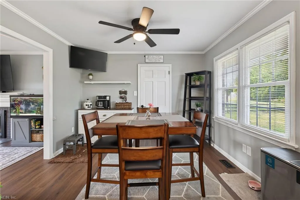 7 Vera CIR, NEWPORTNEWS VA 23601 - Photo 4