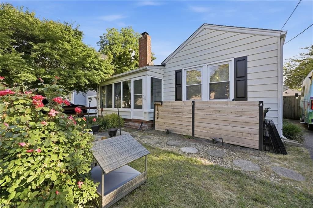 159 W Seaview AVE, NORFOLK VA 23503 - Photo 3