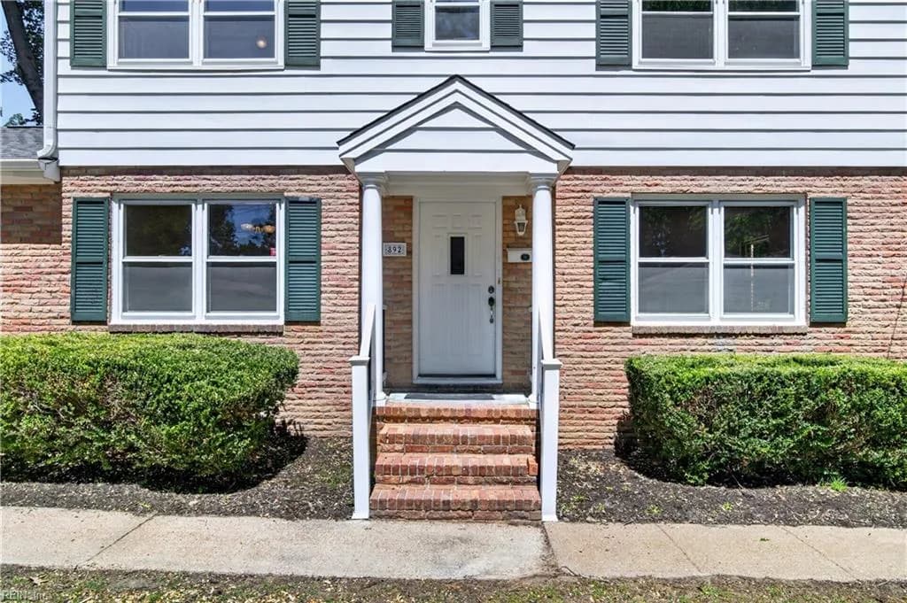 892 Don Rett CIR, NEWPORTNEWS VA 23608 - Photo 4