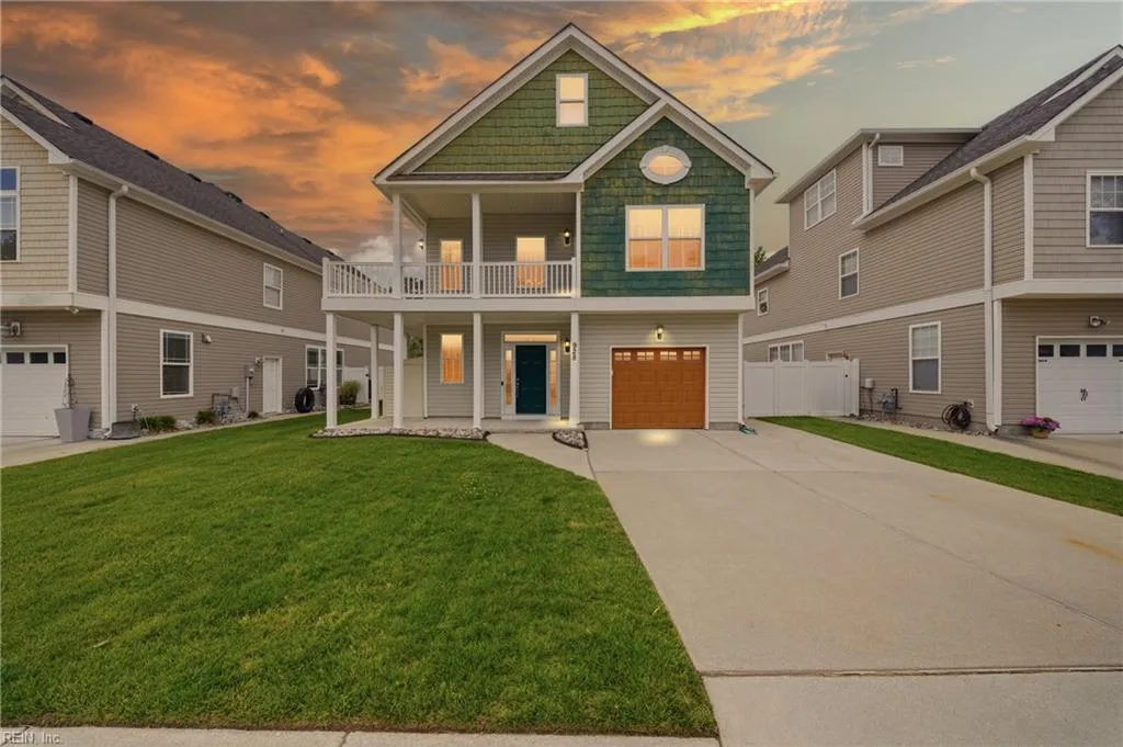 928 12th ST, Virginia Beach — 5 bed Residential, 2,702 sqft