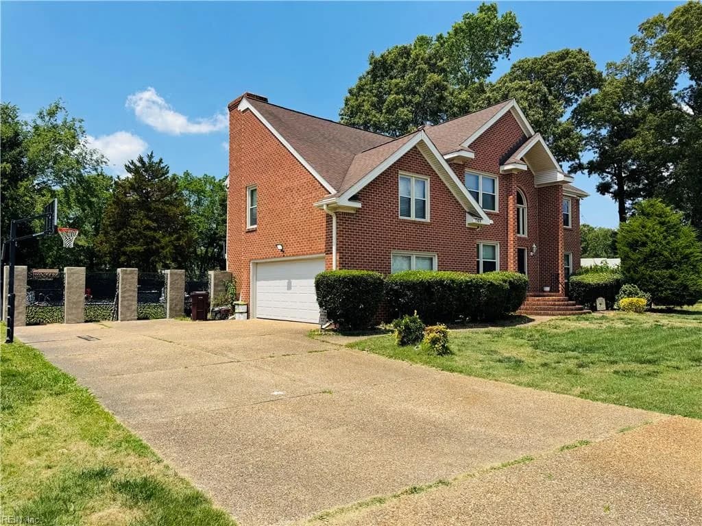 748 Greenwing DR, CHESAPEAKE VA 23323 - Photo 3