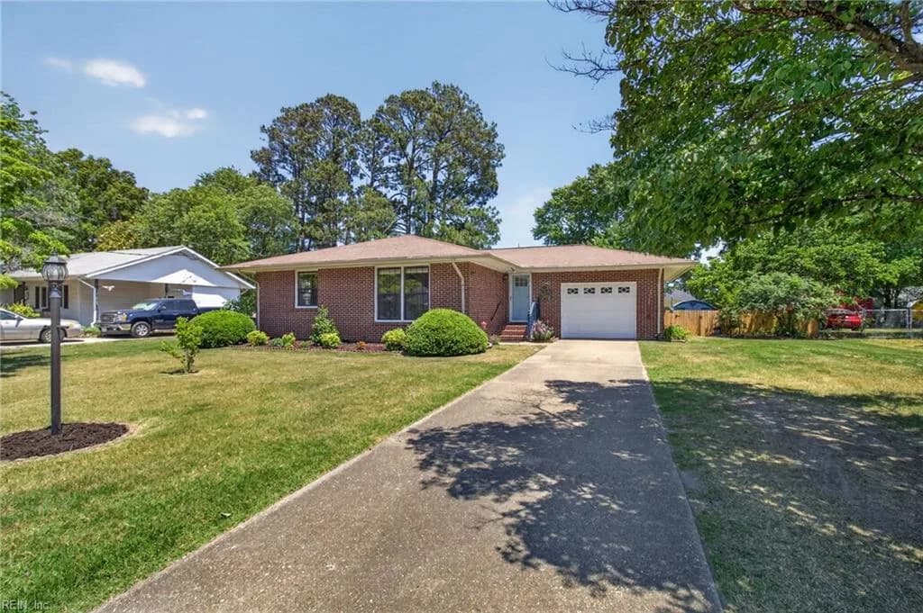 208 Edgewood Drive NONE, SMITHFIELD VA 23430 - Photo 4