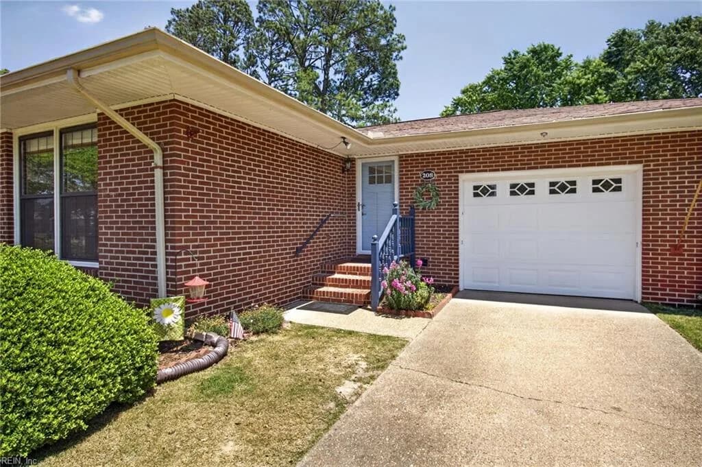 208 Edgewood Drive NONE, SMITHFIELD VA 23430 - Photo 5