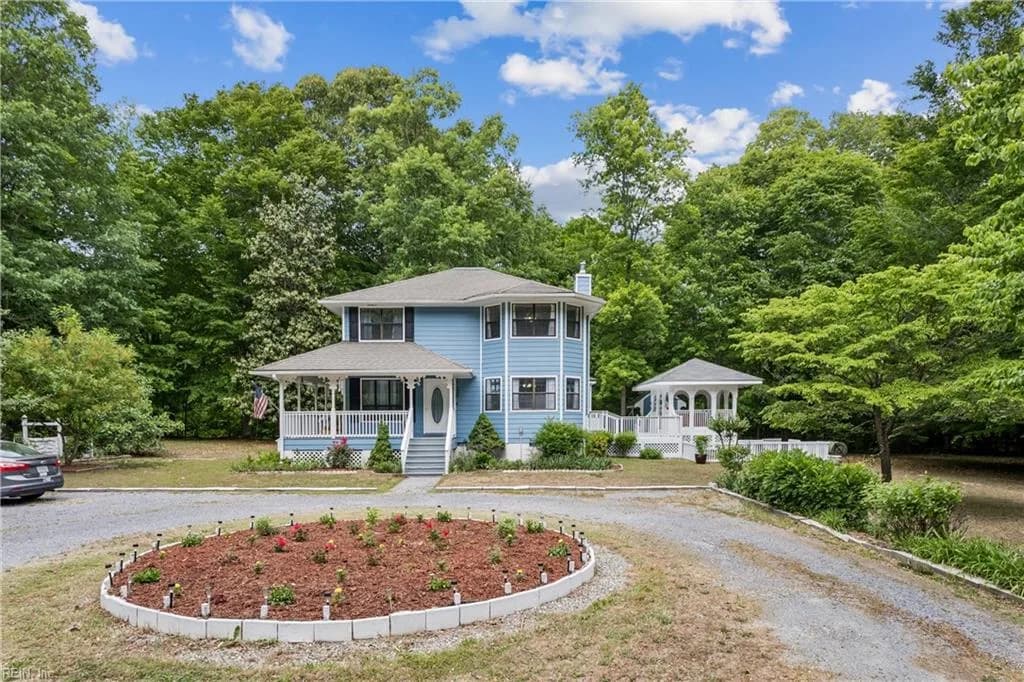 213 Elfwood LN, SURRY VA 23883 - Photo 3