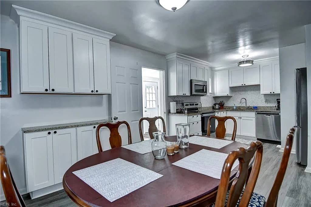 1323 Jenifer St NONE, NORFOLK VA 23503 - Photo 2