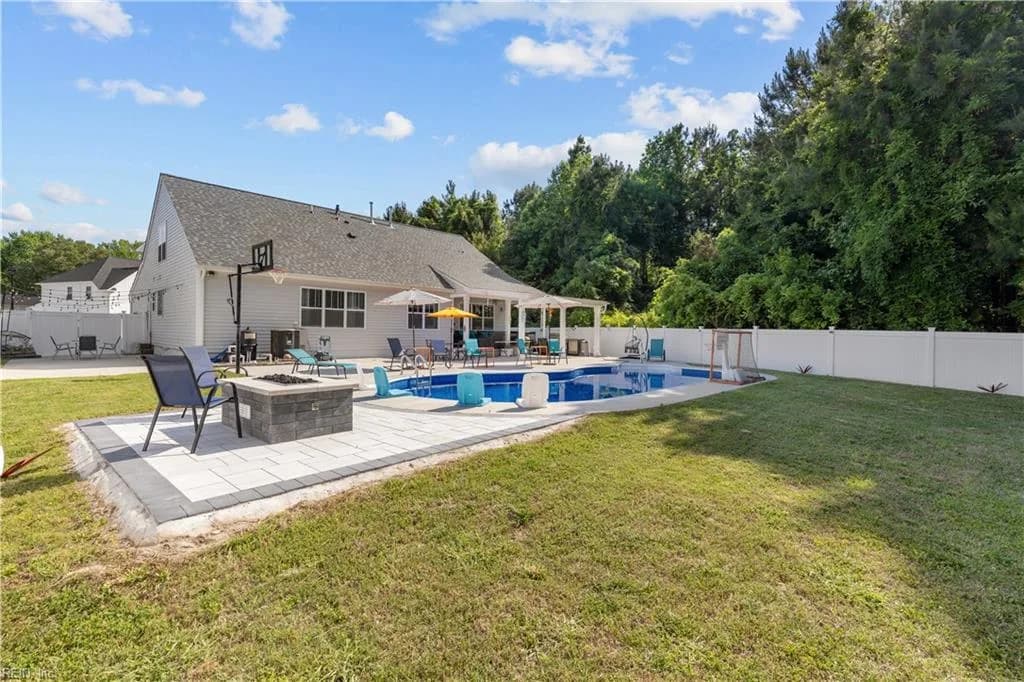 112 Bellflower LN, SUFFOLK VA 23435 - Photo 4