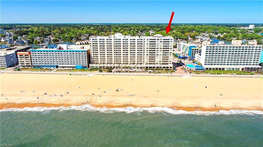 921 Atlantic AVE #1401, Virginia Beach — 3 bed Residential, 2,350 sqft