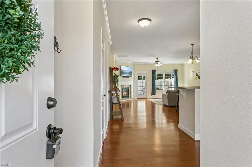 7598 Villa CT, GLOUCESTERPOINT VA 23062 - Photo 4