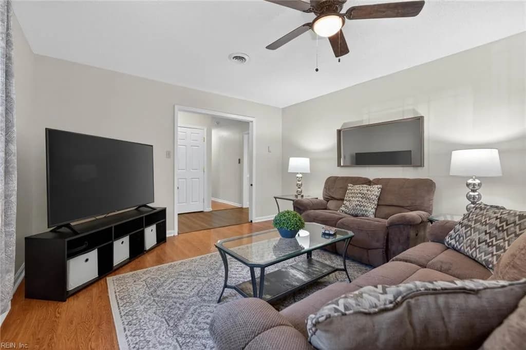 1117 Camelot CT, CHESAPEAKE VA 23323 - Photo 5