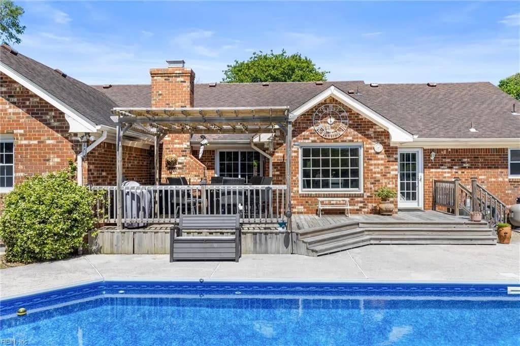 1208 Tarington LNDG, VIRGINIABEACH VA 23464 - Photo 2