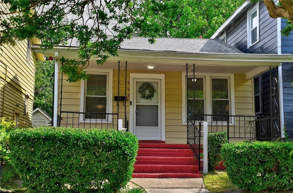 909 E 29th ST, NORFOLK VA 23504 - Photo 2