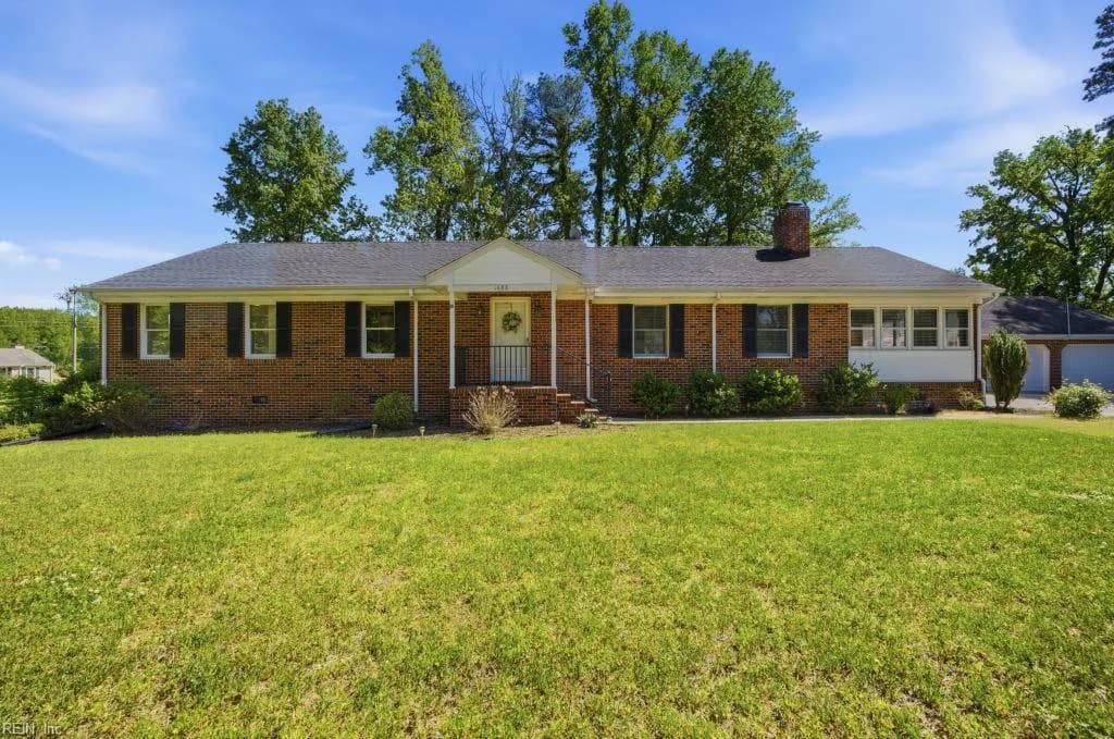 1688 Faulk RD, SUFFOLK VA 23434 - Photo 4