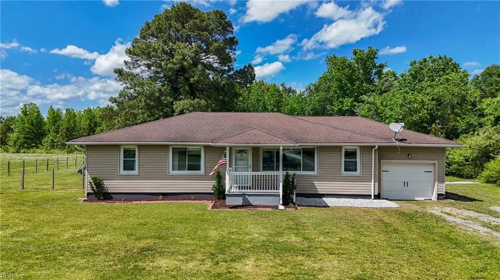 1632 Head Of River RD, CHESAPEAKE VA 23322 - Photo 2