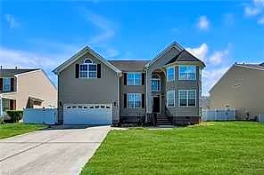 1932 Spain LN, VIRGINIA BEACH VA 23464 - Main photo