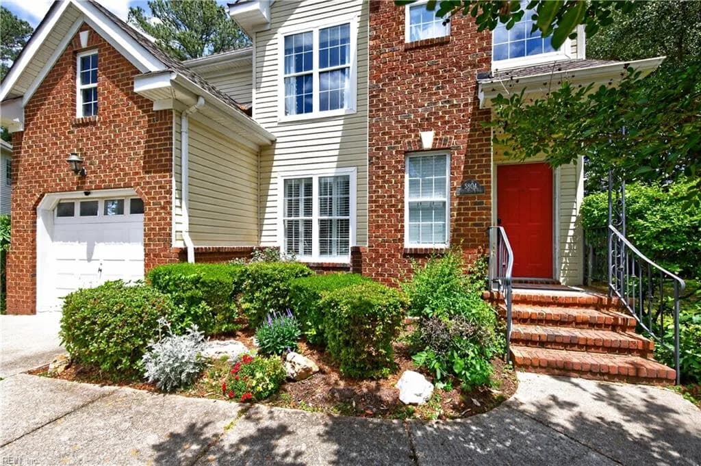 5804 Woodstock PT, VIRGINIABEACH VA 23464 - Photo 3