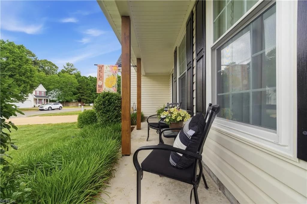 140 Baker Farm DR, HAMPTON VA 23666 - Photo 5