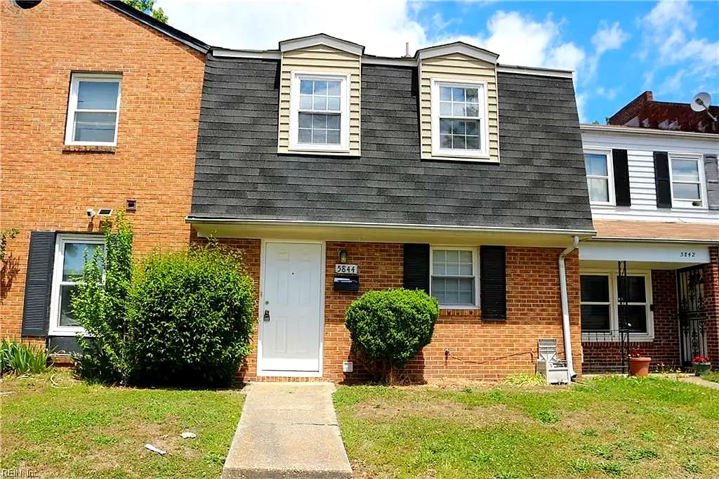 5844 E Hastings ARCH, Virginia Beach — 3 bed Residential, 1,400 sqft
