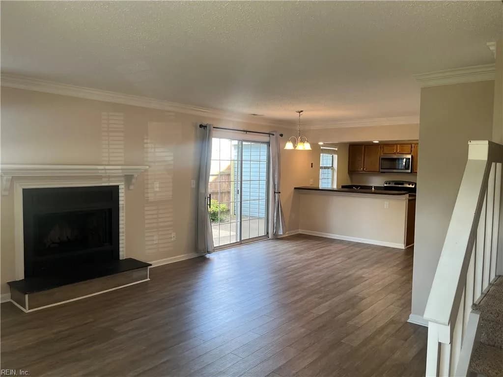 307 Ferdinand CIR, VIRGINIABEACH VA 23462 - Photo 5