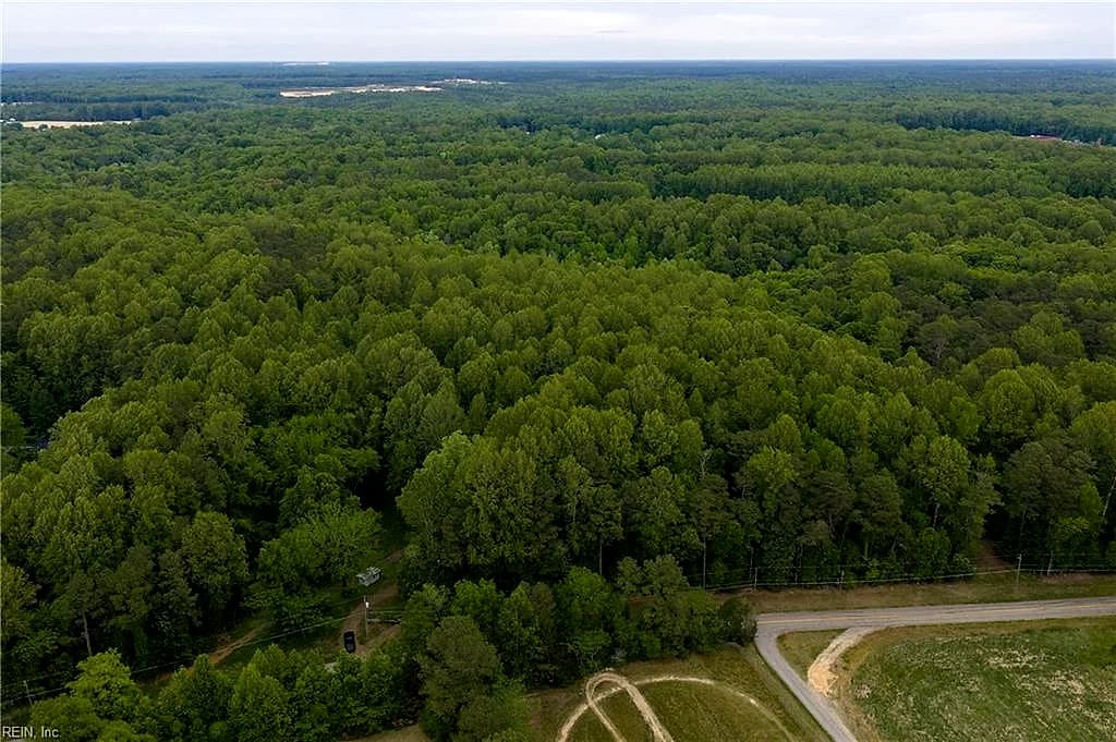 5 ac Ark RD, GLOUCESTER VA 23061 - Main photo
