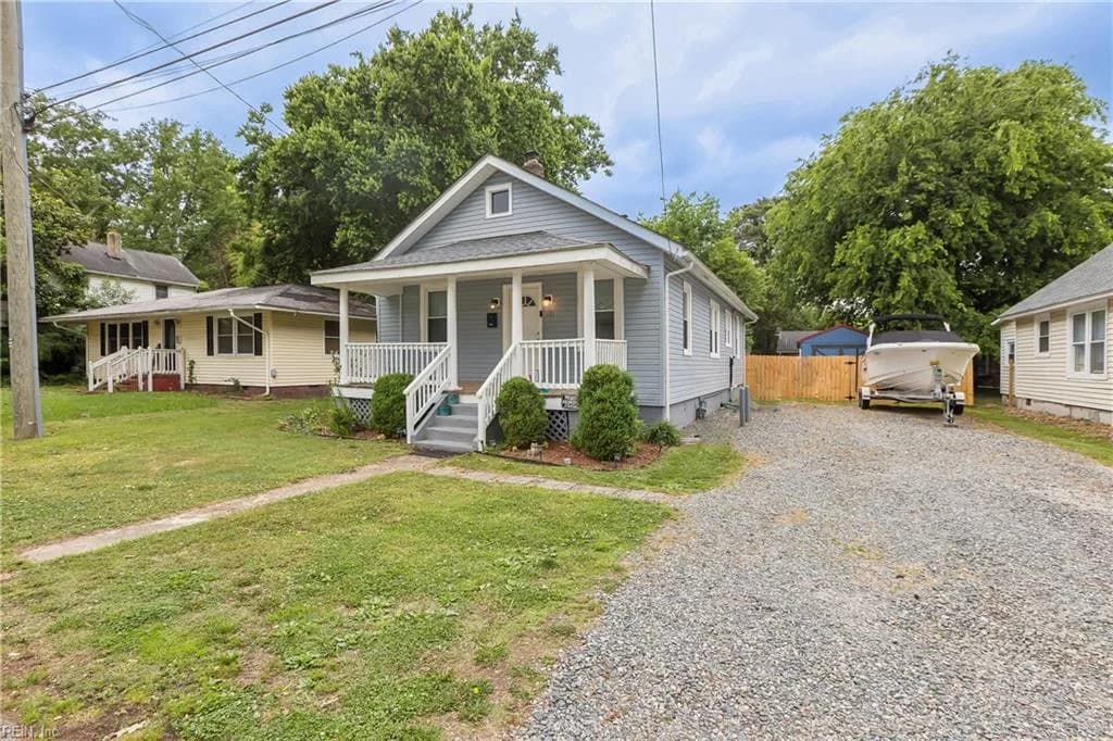 131 South AVE, NEWPORTNEWS VA 23601 - Photo 5