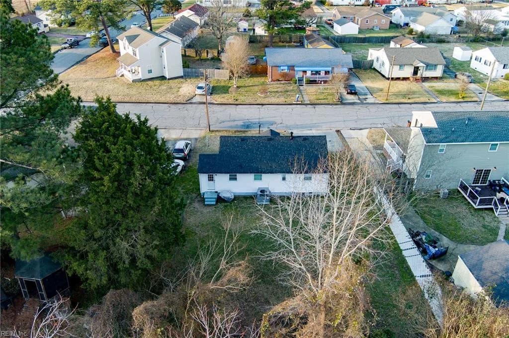509 Truman CIR, PORTSMOUTH VA 23701 - Photo 3
