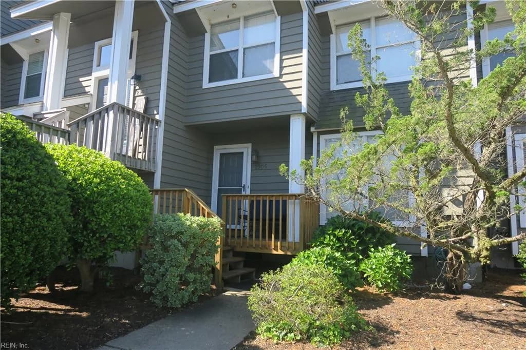 2905 Seashore PT, VIRGINIABEACH VA 23454 - Main photo