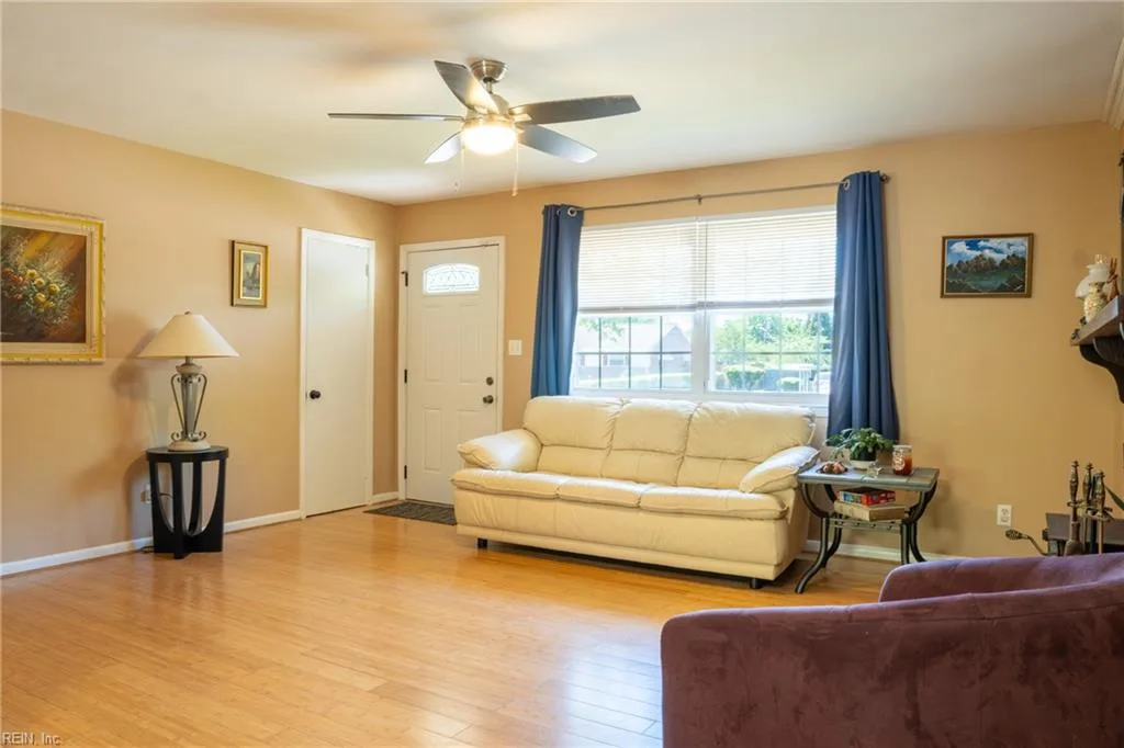 347 Avis CIR, NEWPORTNEWS VA 23608 - Photo 5