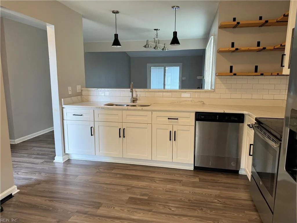 1004 Culver LN, VIRGINIABEACH VA 23454 - Photo 4