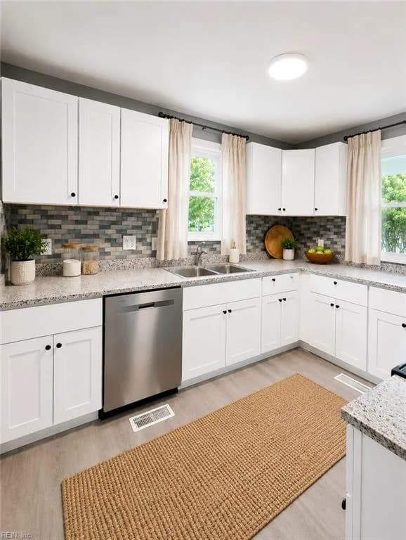 914 Widgeon RD, NORFOLK VA 23513 - Photo 4
