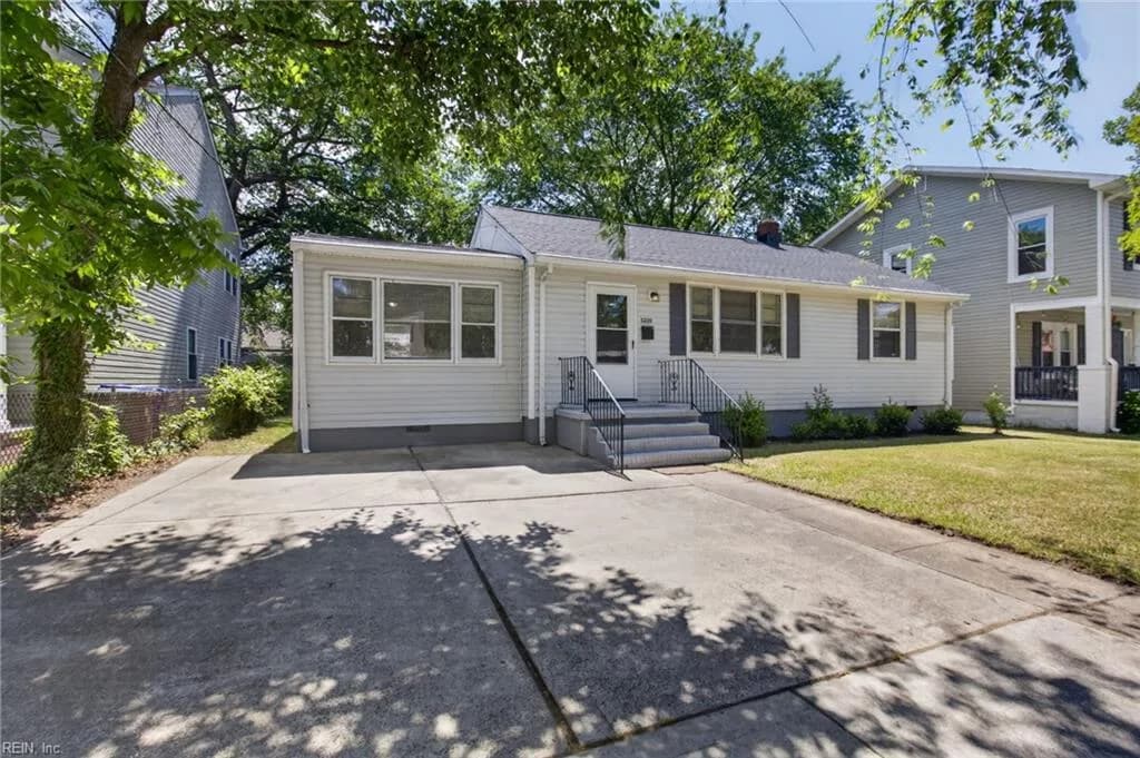 3220 Lens AVE, NORFOLK VA 23509 - Photo 3
