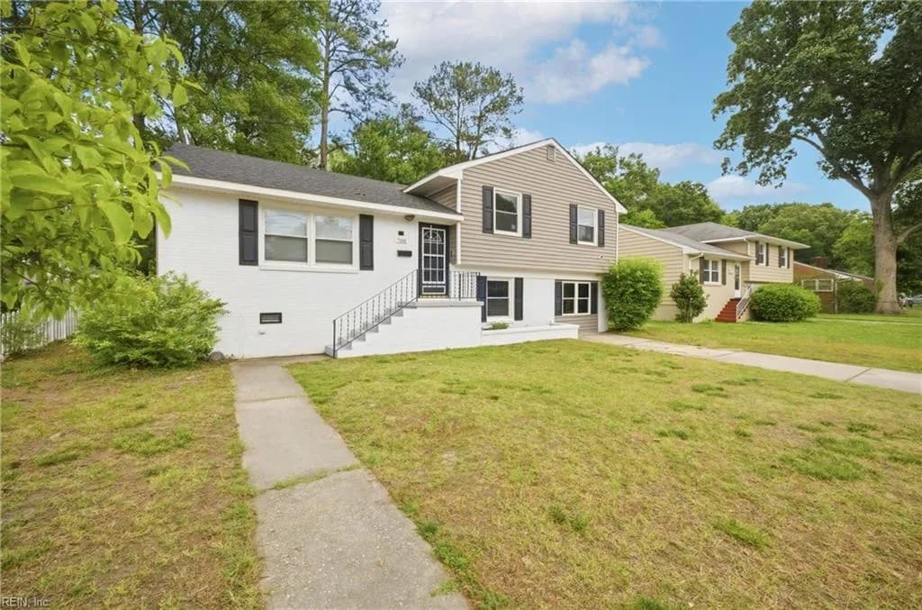 708 Arlington TER, HAMPTON VA 23666 - Photo 3
