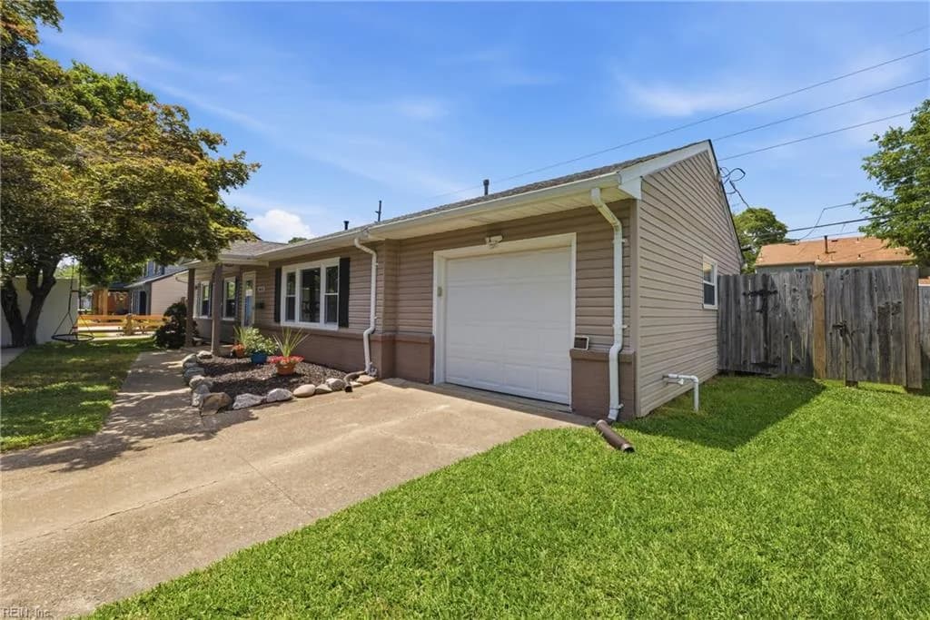 4416 Ben Franklin LN, VIRGINIABEACH VA 23462 - Photo 5
