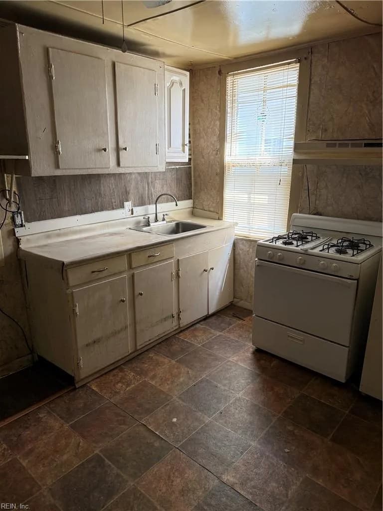 1328 Bolton ST, NORFOLK VA 23504 - Photo 3