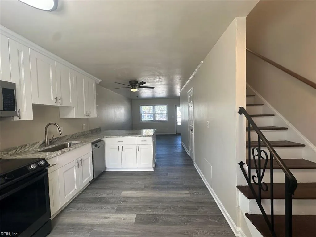 2222 Arctic AVE #3, VIRGINIABEACH VA 23451 - Photo 4