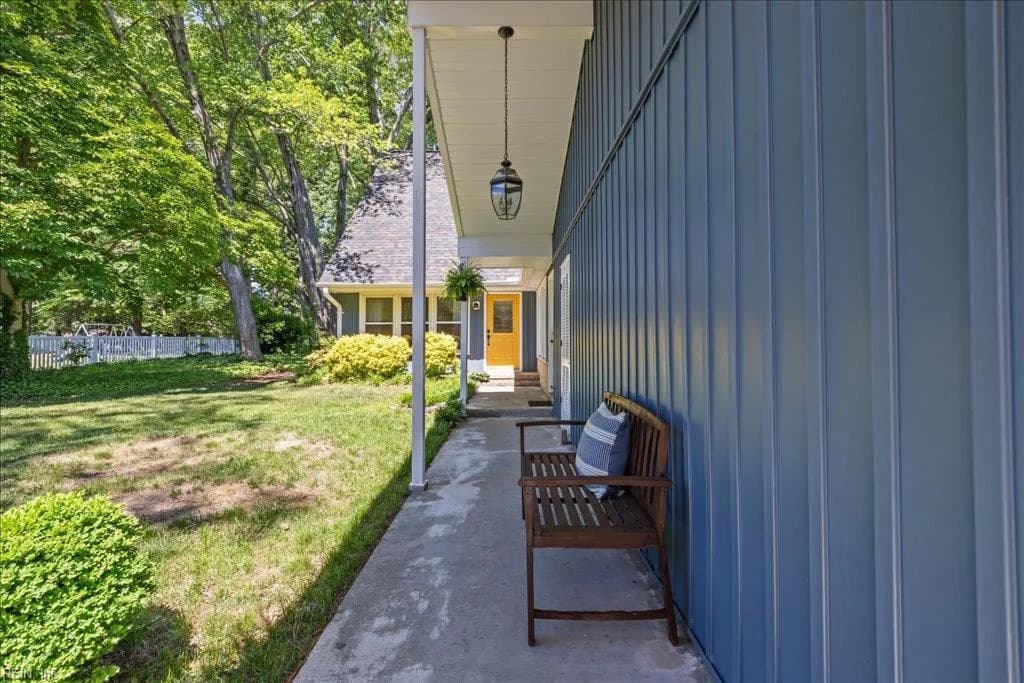 14 Huguenot RD, NEWPORTNEWS VA 23606 - Photo 3