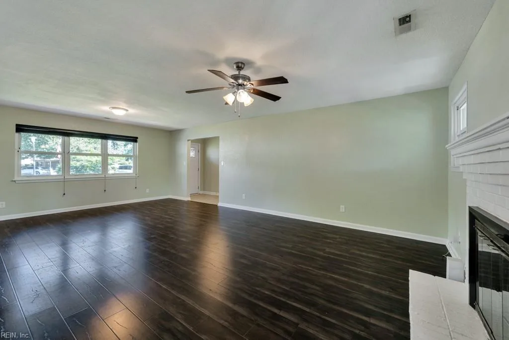 3701 Gresham CT, VIRGINIABEACH VA 23452 - Photo 5