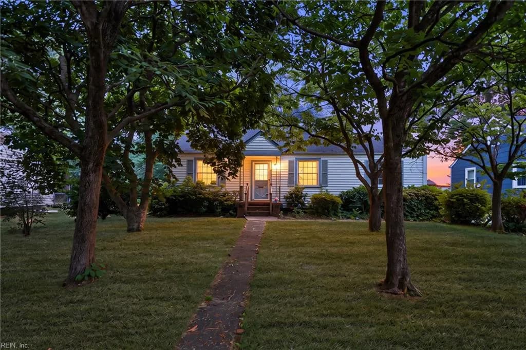 607 Fairview LN, PORTSMOUTH VA 23702 - Photo 3