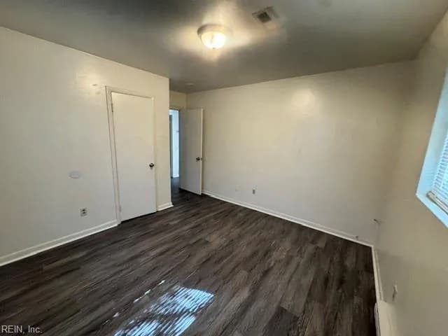 2016 Pond LN, CHESAPEAKE VA 23324 - Photo 5