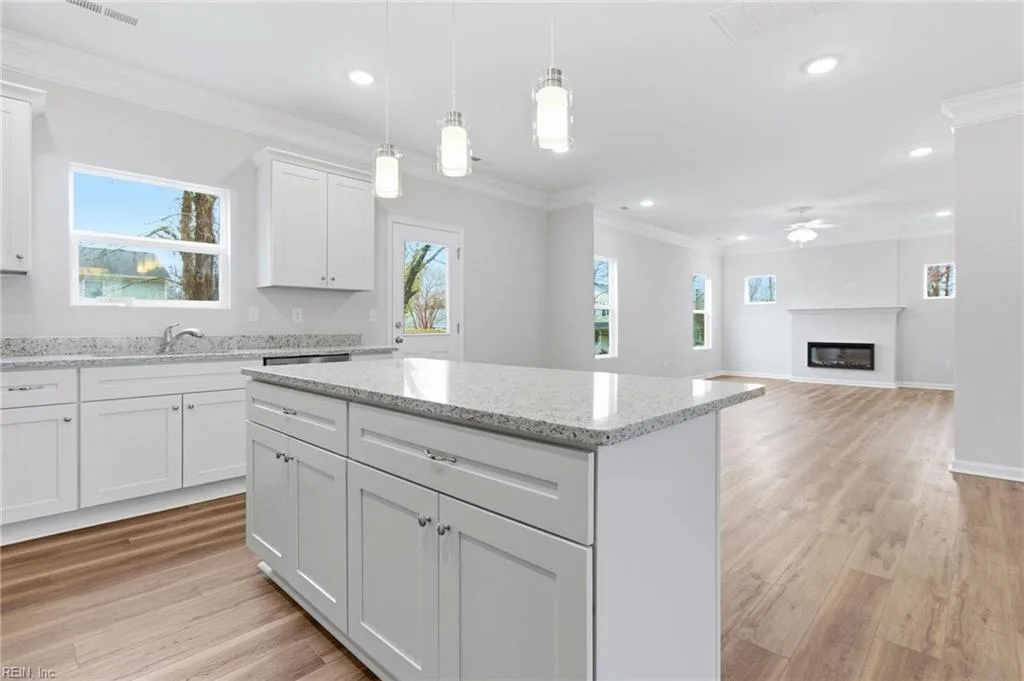 2 Tiffany LN, HAMPTON VA 23664 - Photo 5
