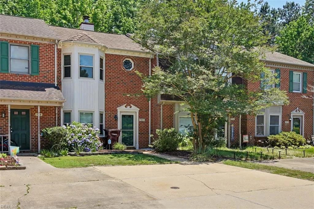 767 Creekside CRES, CHESAPEAKE VA 23320 - Main photo