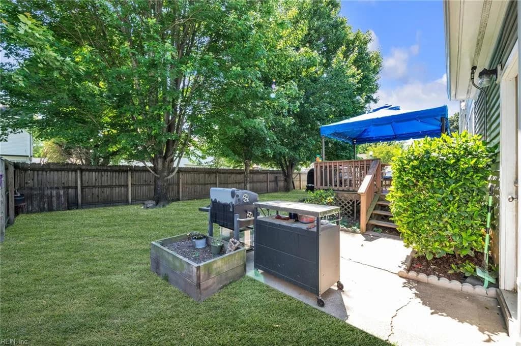 2 Woody CIR, HAMPTON VA 23669 - Photo 4