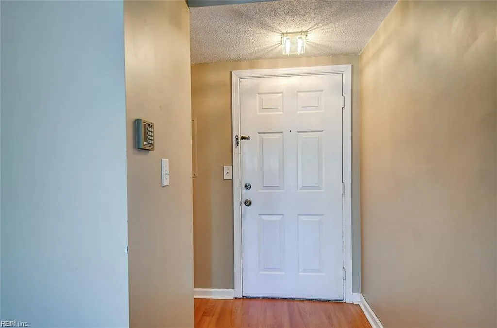 1311 Ivywood RD, VIRGINIABEACH VA 23453 - Photo 5