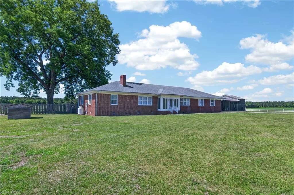 25452 Walters HWY, WINDSOR VA 23487 - Main photo