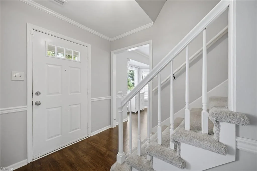 2145 Kenwood DR, VIRGINIABEACH VA 23454 - Photo 5