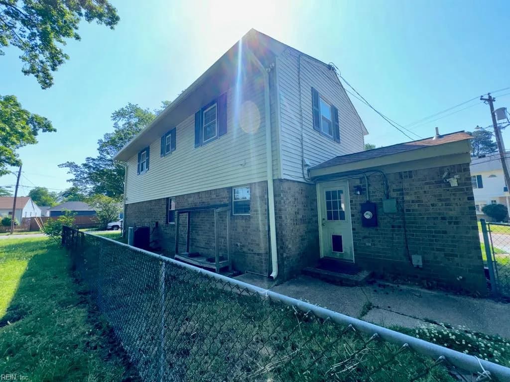 5260 Iowa AVE, NORFOLK VA 23513 - Photo 3